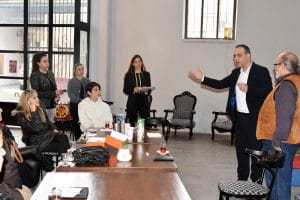 ‘Turistik Ürün Geliştirme ve Satış’ Eğitimi Sertifikaları Başkanı Harmancı Tarafından Verildi 2 ‘Turistik Ürün Geliştirme ve Satış’ Eğitimi Sertifikaları Başkanı Harmancı Tarafından Verildi