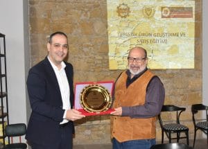 ‘Turistik Ürün Geliştirme ve Satış’ Eğitimi Sertifikaları Başkanı Harmancı Tarafından Verildi 3 ‘Turistik Ürün Geliştirme ve Satış’ Eğitimi Sertifikaları Başkanı Harmancı Tarafından Verildi