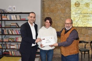 ‘Turistik Ürün Geliştirme ve Satış’ Eğitimi Sertifikaları Başkanı Harmancı Tarafından Verildi 4 ‘Turistik Ürün Geliştirme ve Satış’ Eğitimi Sertifikaları Başkanı Harmancı Tarafından Verildi